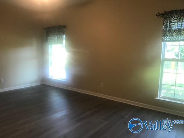 Building Photo - 209 Horseshoe Bend N