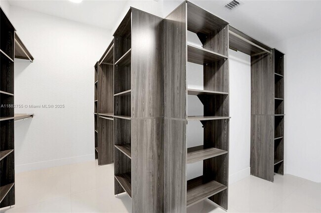 Building Photo - 17750 SW 80th Ct