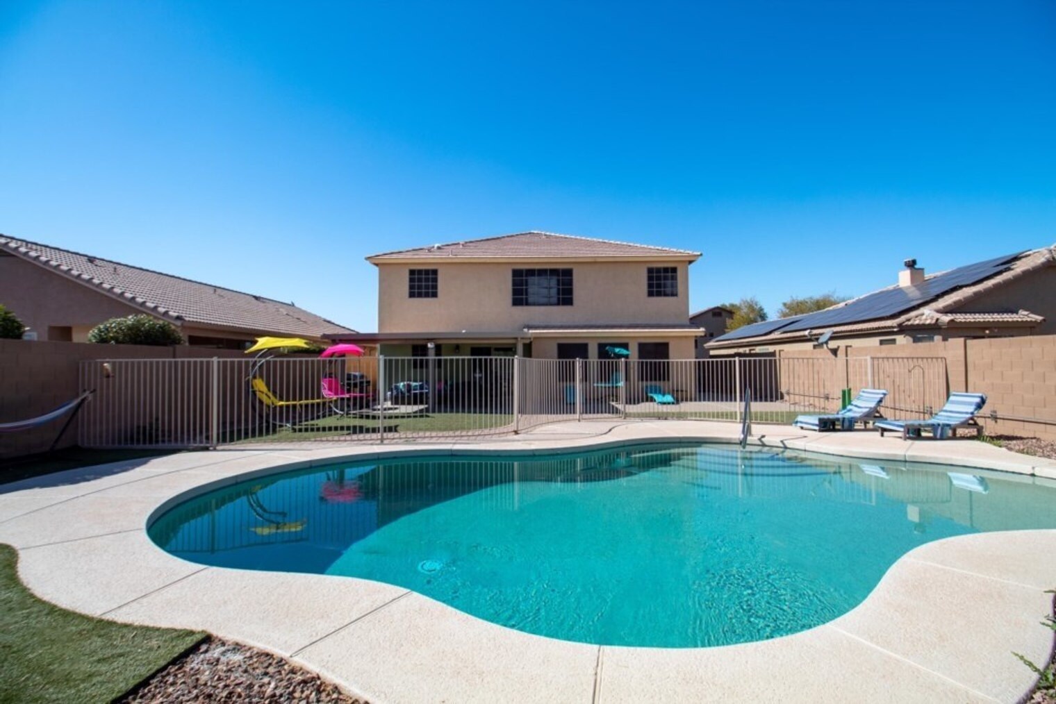 Building Photo - 1550 N Desert Willow St