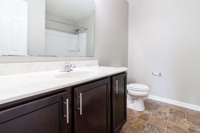 Building Photo - 856 Adena Ln