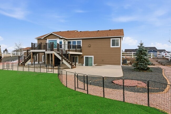 Building Photo - Woodman Hills 4 bdrm rancher