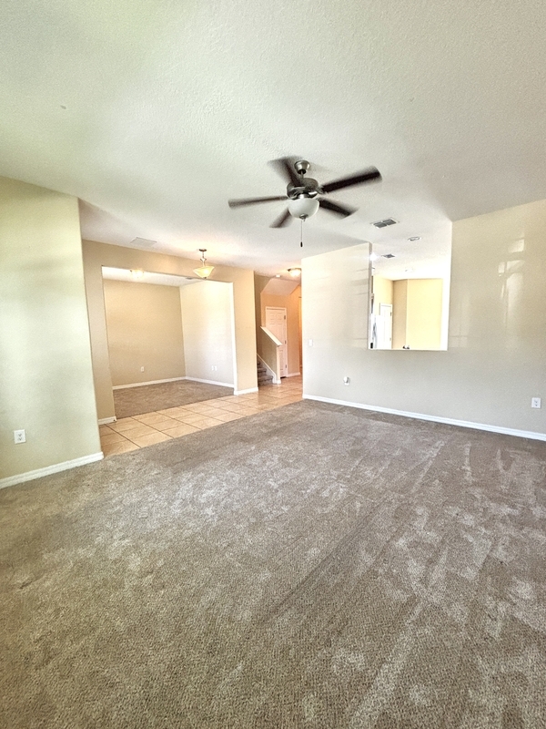 Building Photo - 8554 Tallfield Ave