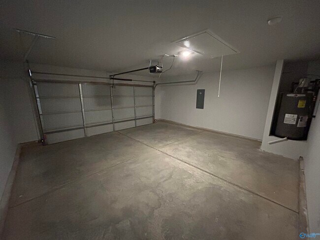 Building Photo - 417 Jackson Pt Cir