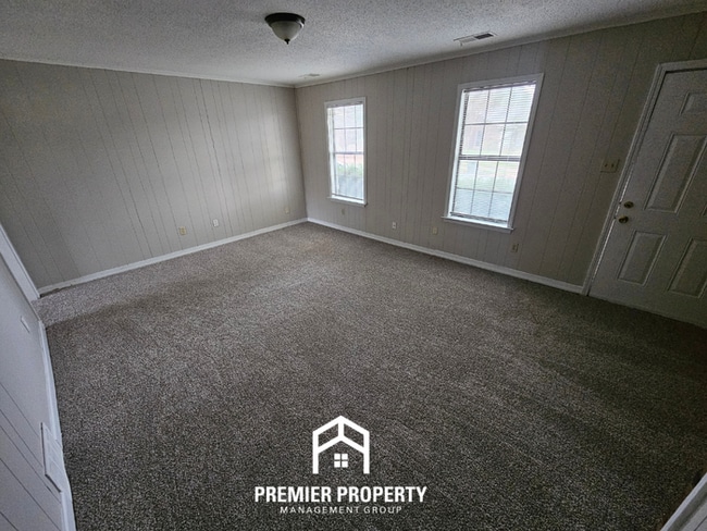 Building Photo - 4059 Friendly Way