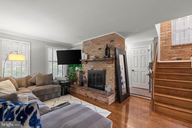 Building Photo - 2115 Fairfield Pl