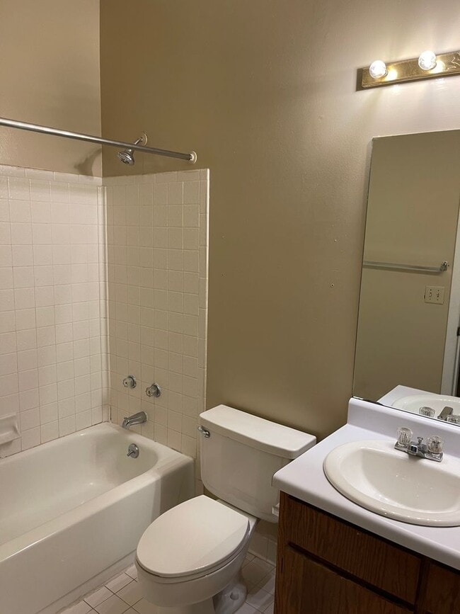 Building Photo - AVAILABLE FALL 2026!