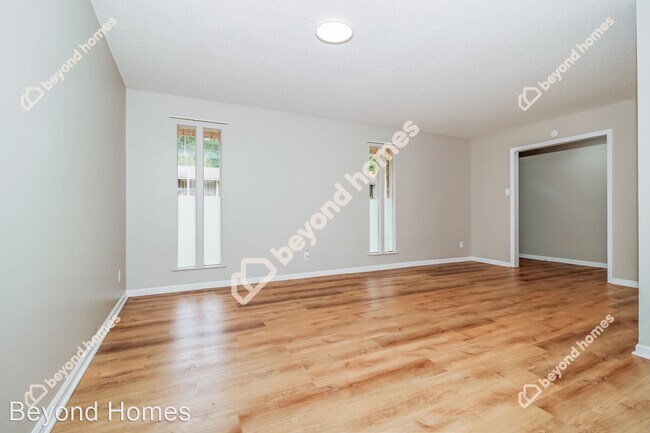 Building Photo - 3 br, 2 bath House - 70 Kingspark