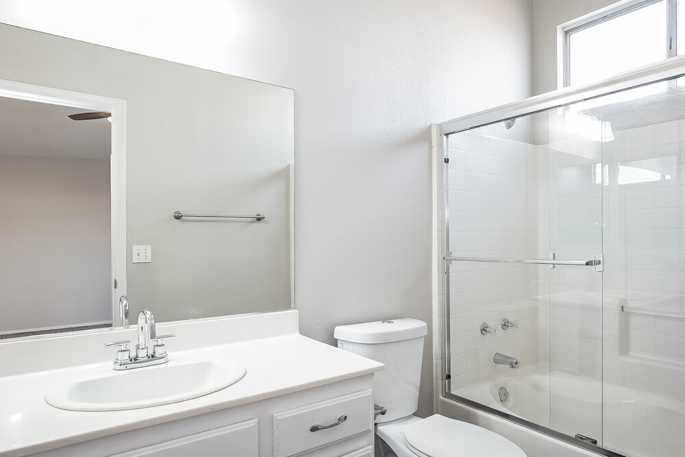 Building Photo - 7032 Village Shore Ct