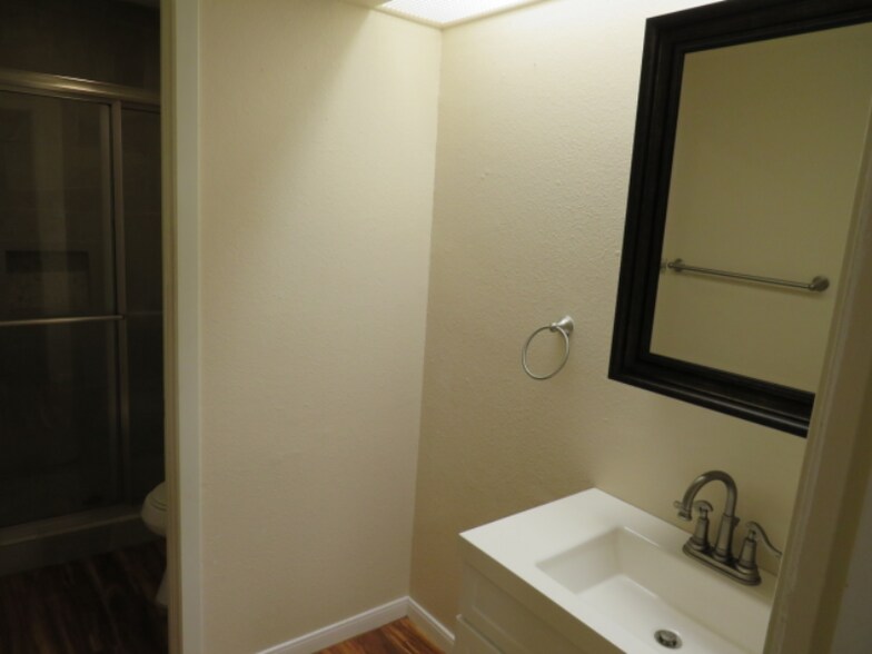 Building Photo - 3843 Barrington St