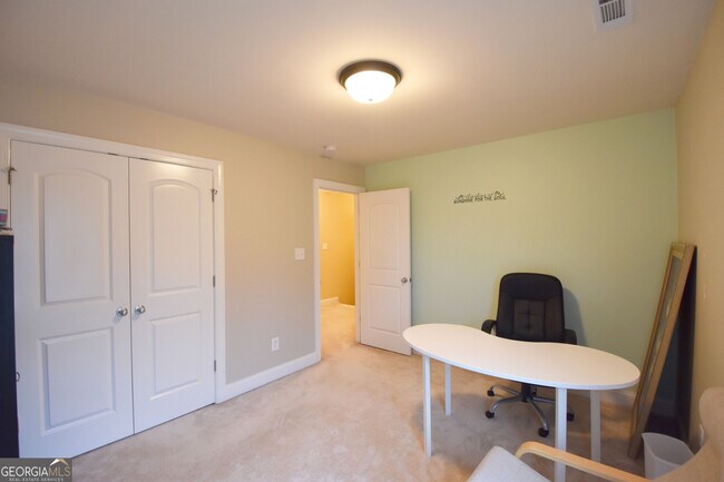 Building Photo - 269 Turnbridge Cir