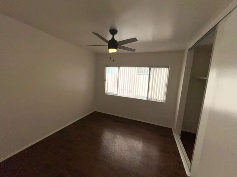 Building Photo - 11939 Albers St