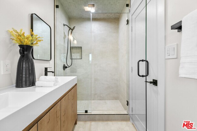 Building Photo - 5132 Escobedo Dr