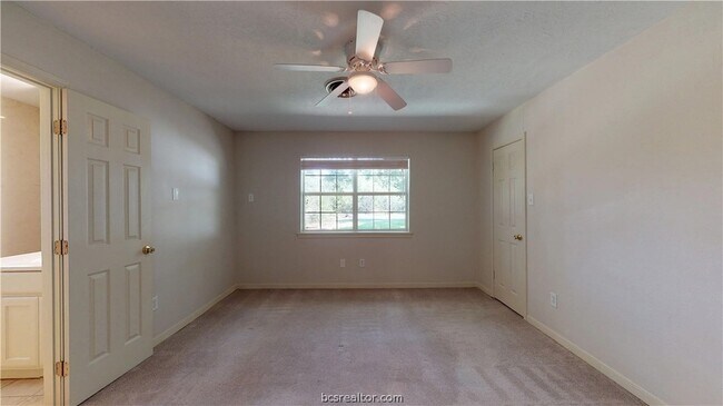 Building Photo - 4814 Afton Oaks Dr