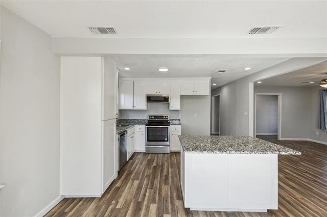 Building Photo - 4701 Calmont Ave