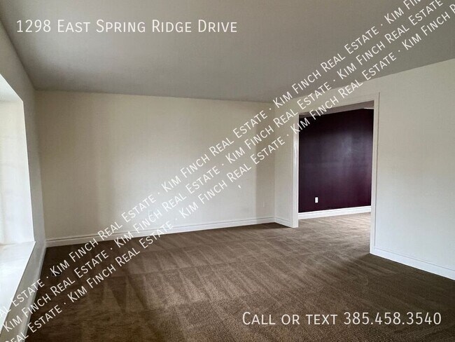 Building Photo - 1298 E Spring Ridge Dr