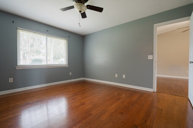 Building Photo - 1442 Harrier Hollow