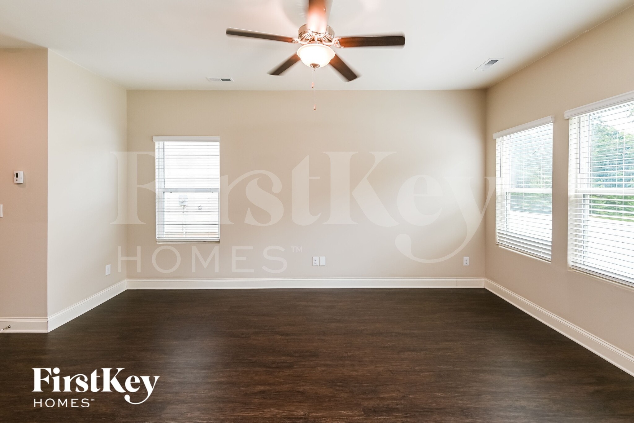 Building Photo - 9317 Sloan Forest Dr