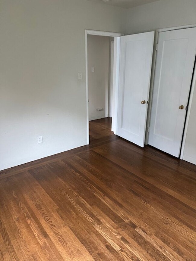 Building Photo - Cute Berkeley Single Family House