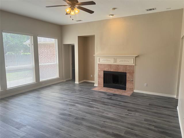 Building Photo - 9200 Fairwood Ct