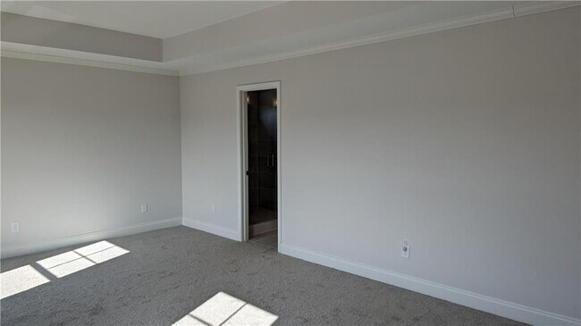 Building Photo - 331 Brookstone Trl