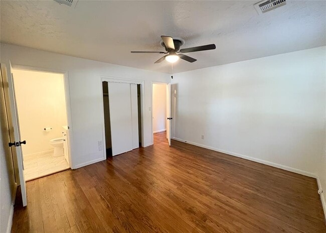 Building Photo - 10416 Ridgeview Dr