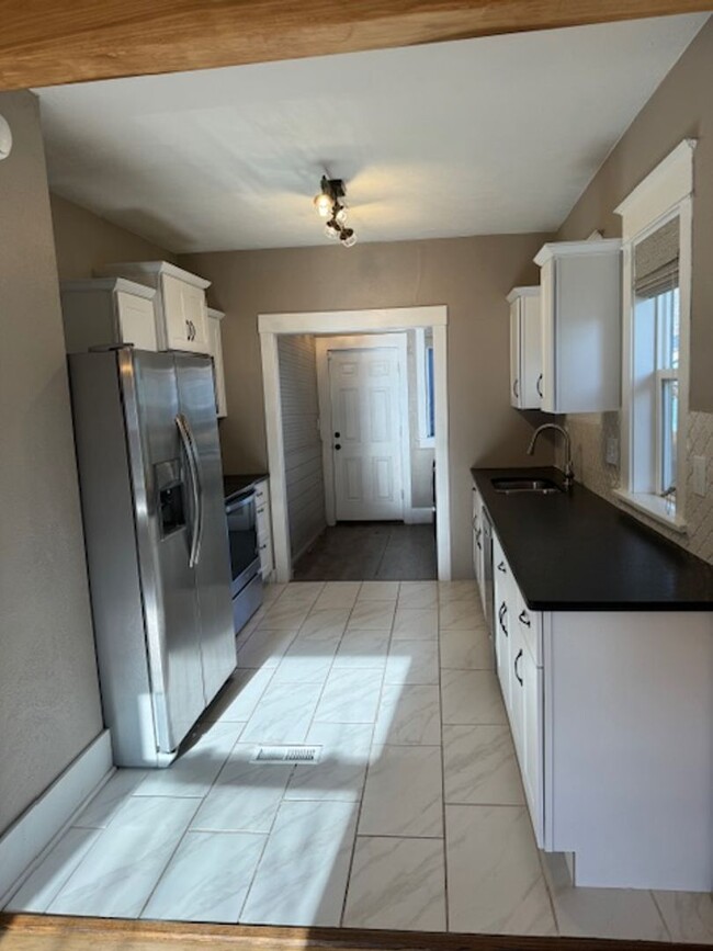 Building Photo - Charming 3BD/2BA Home in the Heart of Old ...