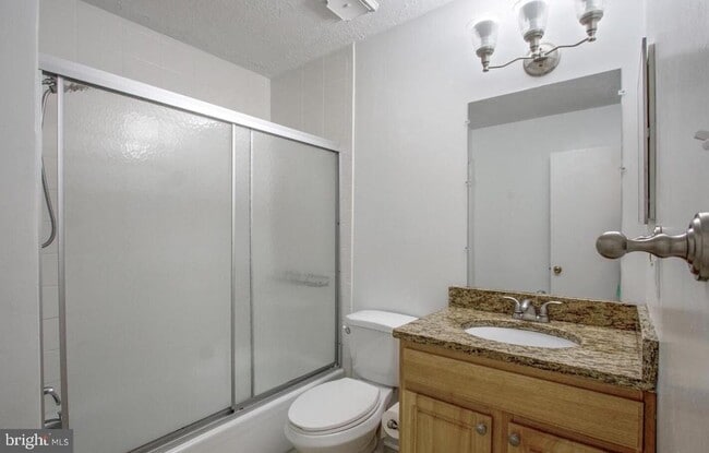 Building Photo - 7862 Heatherton Ln
