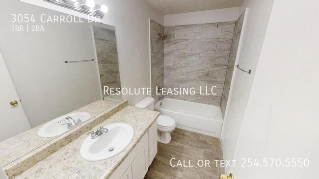 Building Photo - 3054 Carroll Dr