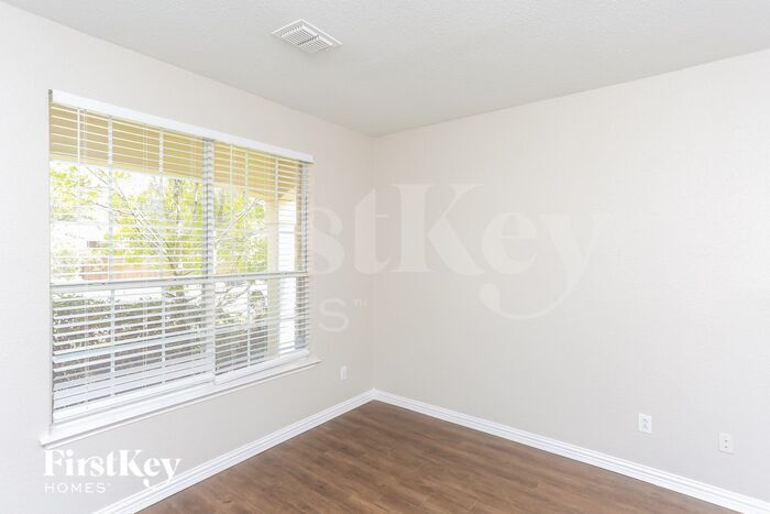 Building Photo - 4245 Summer Star Ln
