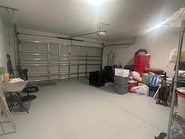 Building Photo - 4547 Tahoe Cir