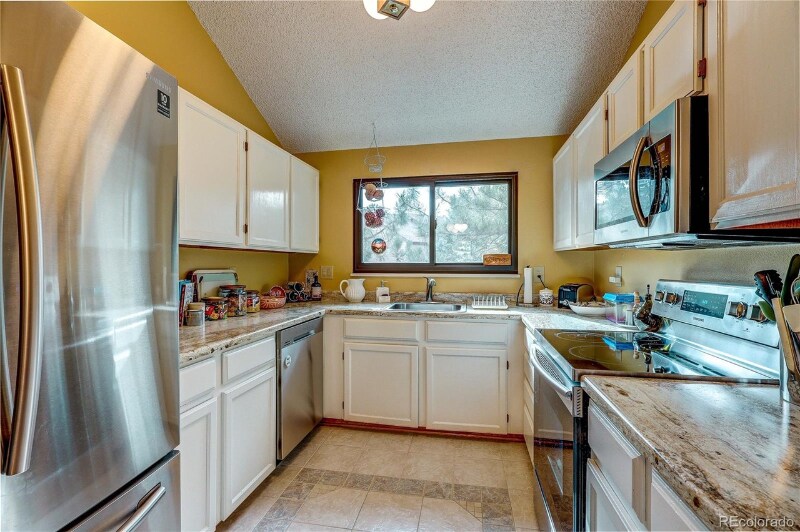 Building Photo - 222 Wright St