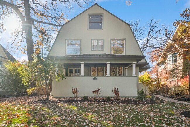 Building Photo - 619 Forest Ave