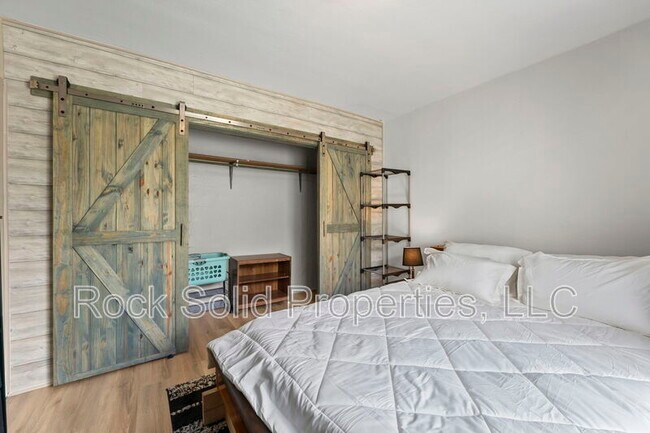 Building Photo - 3012 O Neil Ave