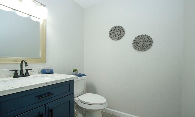 Building Photo - 25607 Pecan Valley Cir