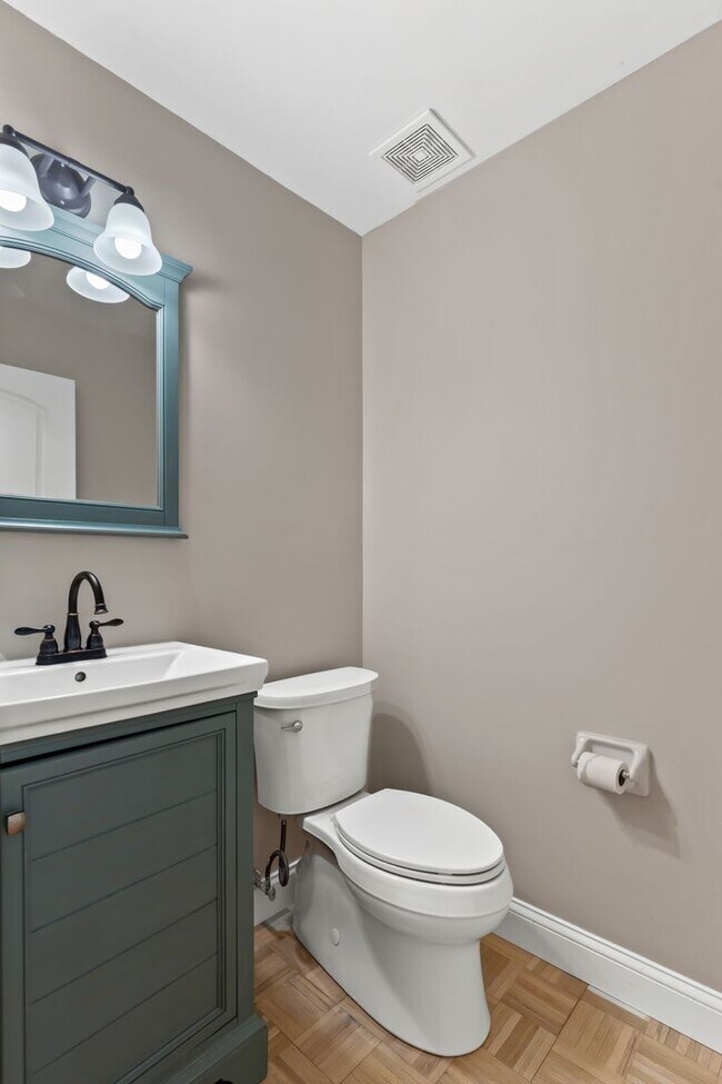 Building Photo - St Charles Area Townhouse