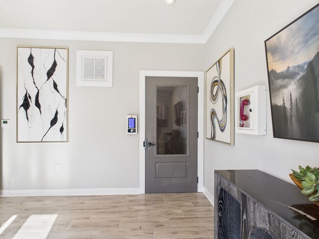 Building Photo - 6601 Citory Way