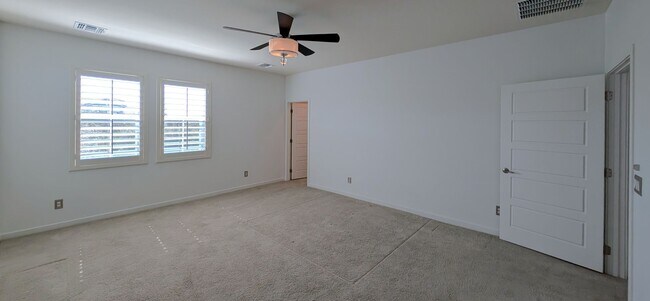Building Photo - 3 Bedroom Home in the Mulberry Community Near S Signal Butte Rd and E Guadalupe Rd!