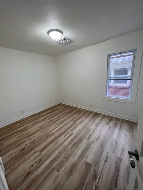 Building Photo - 1812 Arlington Ave
