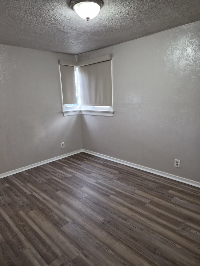 Building Photo - 21884 E Clayton Ave