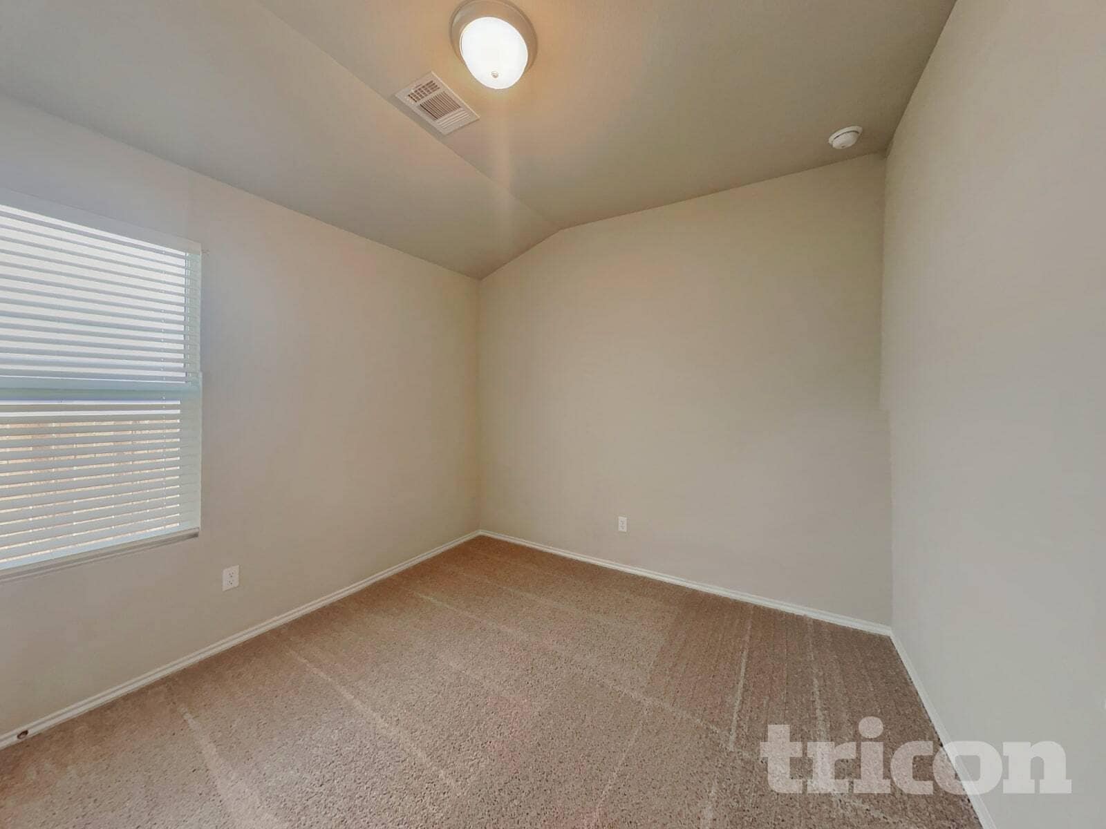 Building Photo - 5121 Sidesaddle Dr