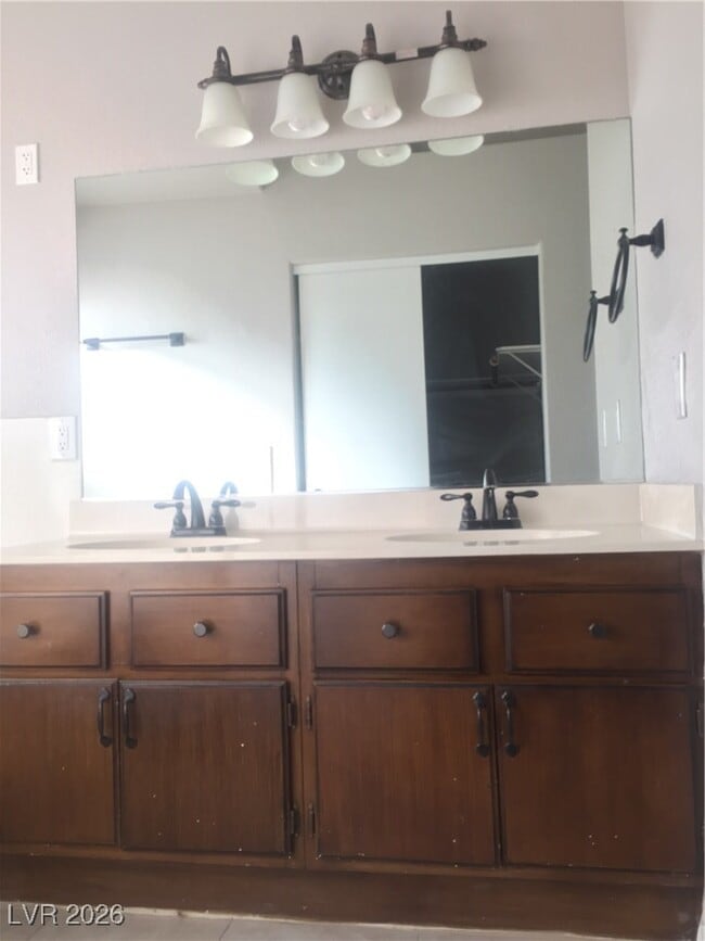 Building Photo - 229 Coconut Grove Ct