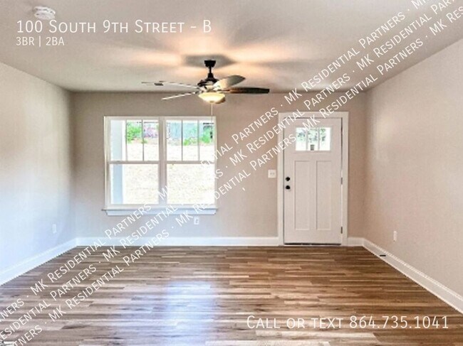 Building Photo - 100 S 9th St