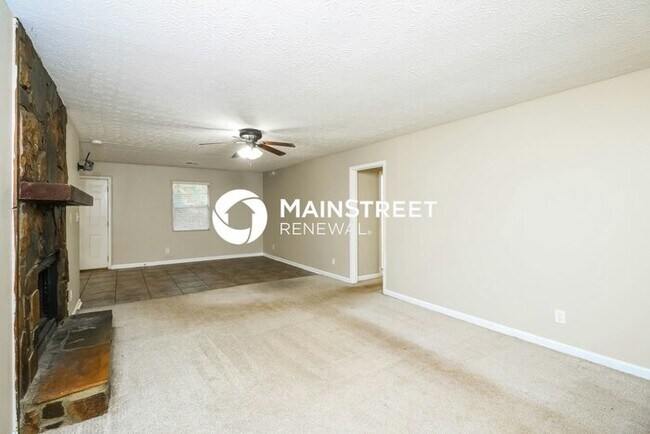 Building Photo - 3 Bedroom Pet-Friendly Home in Atlanta, GA...
