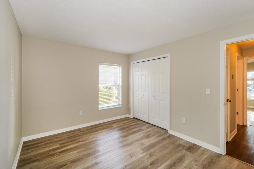 Building Photo - 6046 Desert Peace Ave