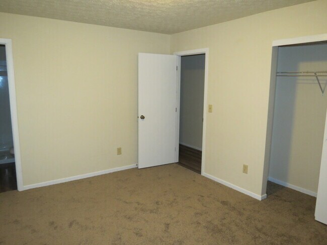 Building Photo - 1091 Rendezvous Ln