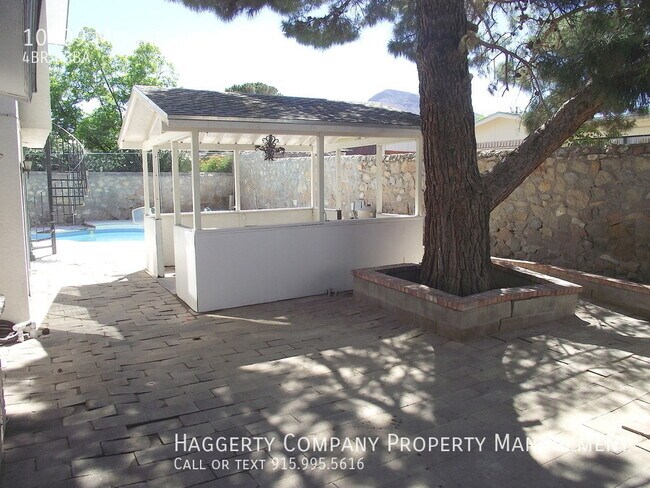 Building Photo - Northeast El Paso 4bed/3bath with Pool