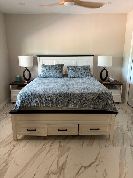 Building Photo - 148 Kamal Pky