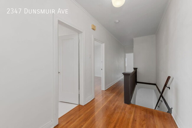 Building Photo - 2347 S Dunsmuir Ave