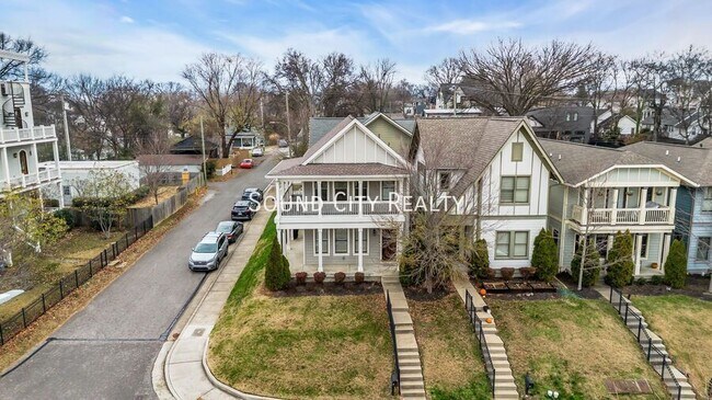 Building Photo - 1801 Sevier St