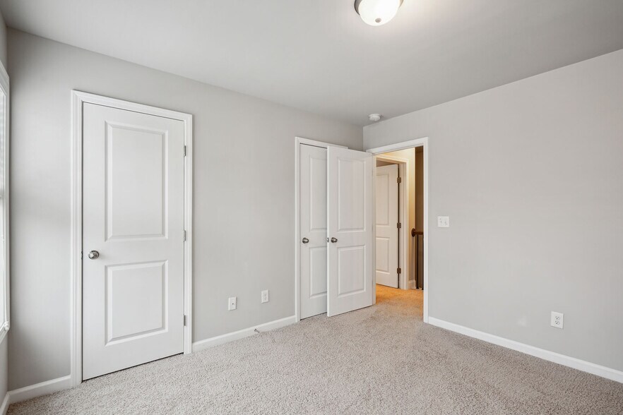 Building Photo - 2265 Morgan Place Dr